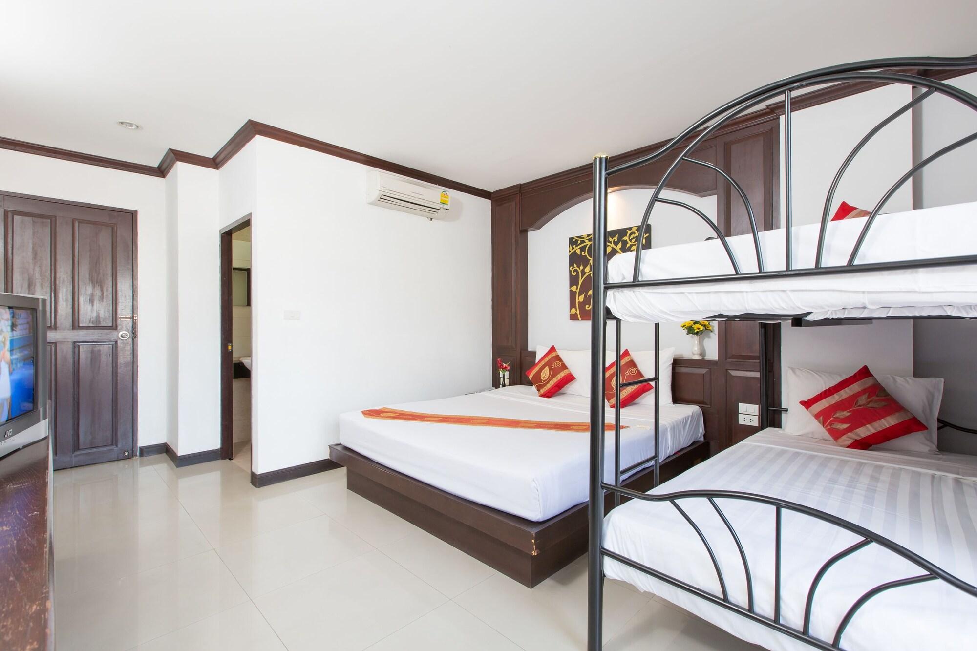 Patong Buri Hotel Exterior photo