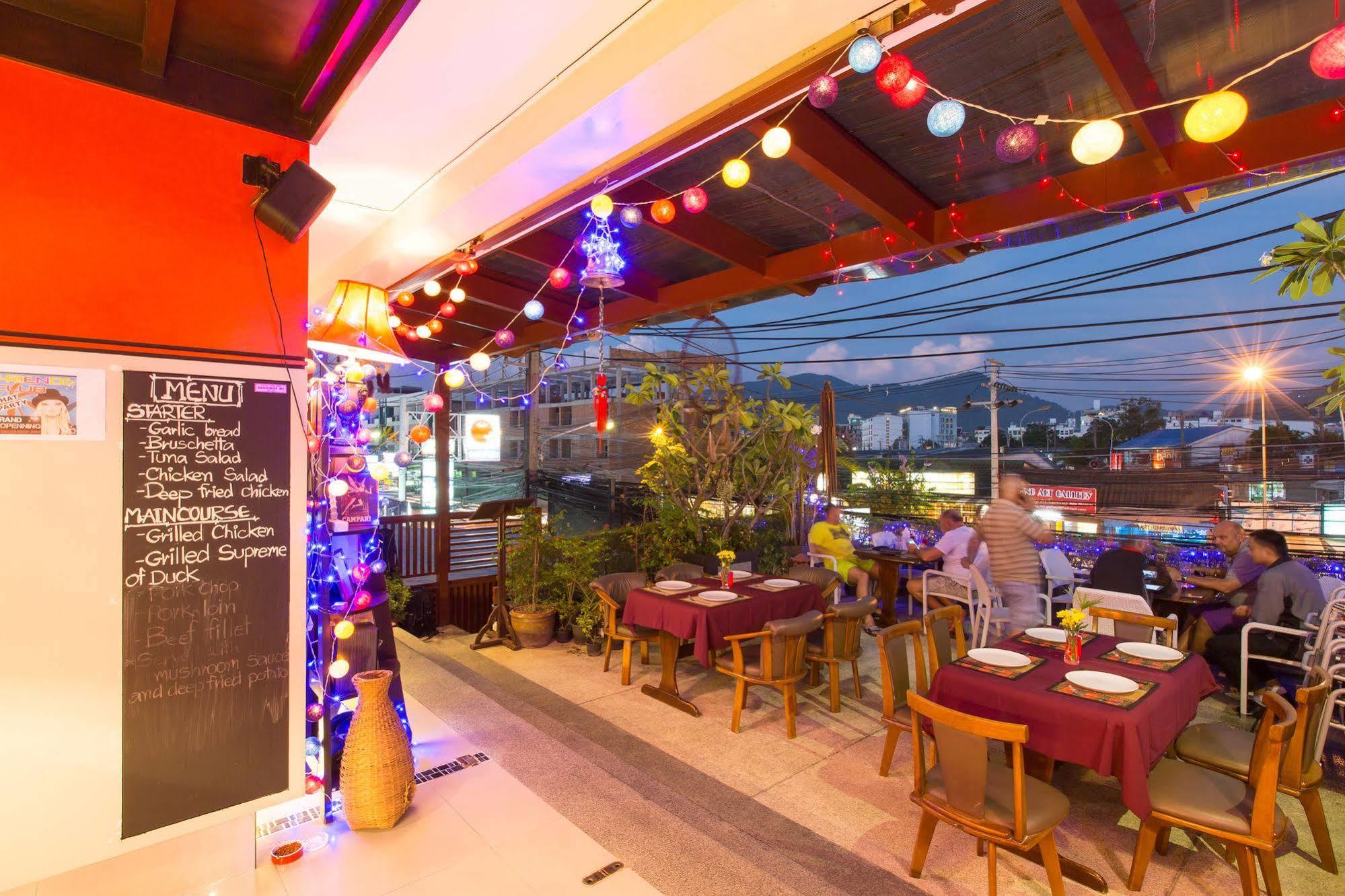 Patong Buri Hotel Exterior photo